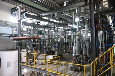 破局紫外固化材料行業外資壟斷 飛凱材料的“狠、準、穩”三部曲